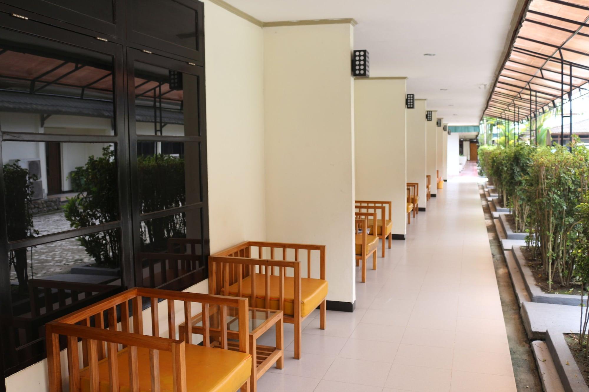 Serayu Hotel Timika Εξωτερικό φωτογραφία