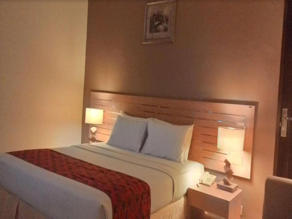 Serayu Hotel Timika Εξωτερικό φωτογραφία